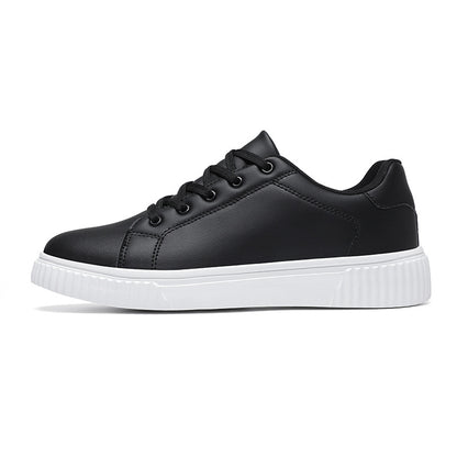 Sleek Minimalist Leather Design For Casual Sports Shoes