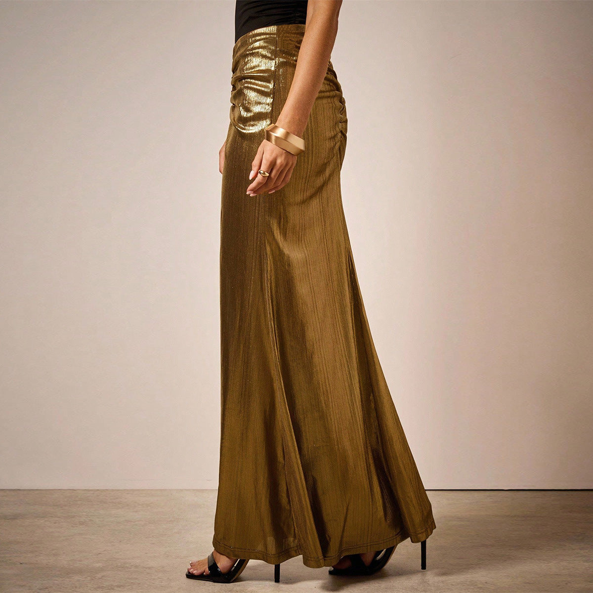 Hip-hugging Pleated Low-rise Skirt Women's