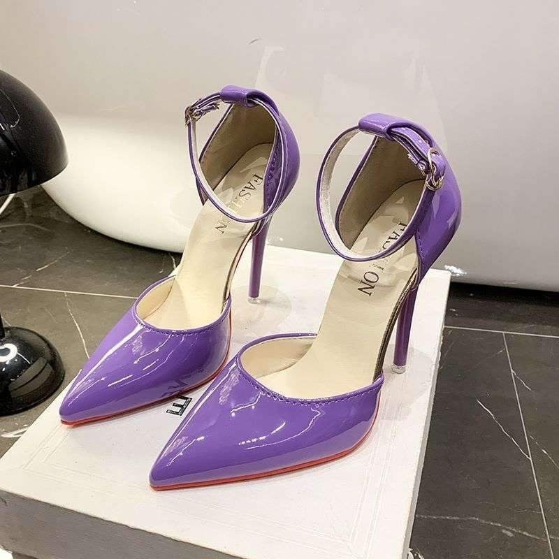 One-strap Covered-toe Sandals Large Size