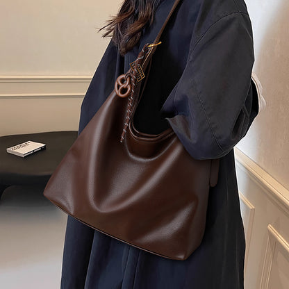 Large-capacity New Vintage Shouldercrossbody Bag