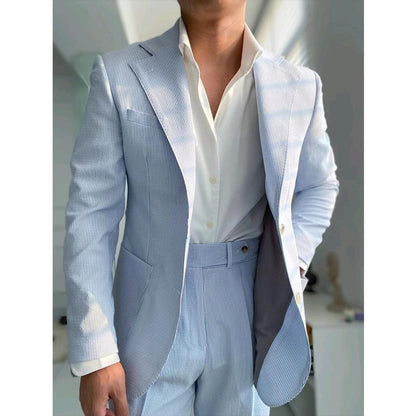 Men's Single-Breasted Suit With Notch Lapel